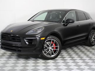 Used 2025 Porsche Macan S video 1