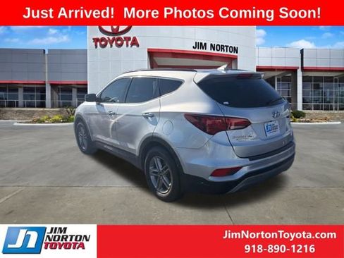 Used 2018 Hyundai Santa Fe Sport w/ 2.4L Value Package 02 image 3