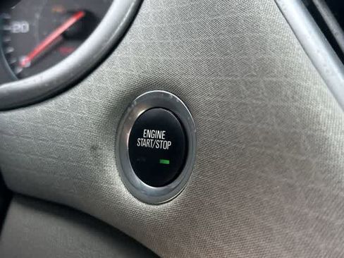 Used 2023 Chevrolet Malibu LT image 11