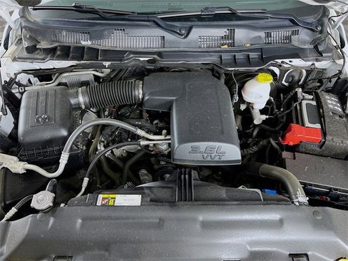 Used 2024 RAM 1500 Classic Warlock image 25