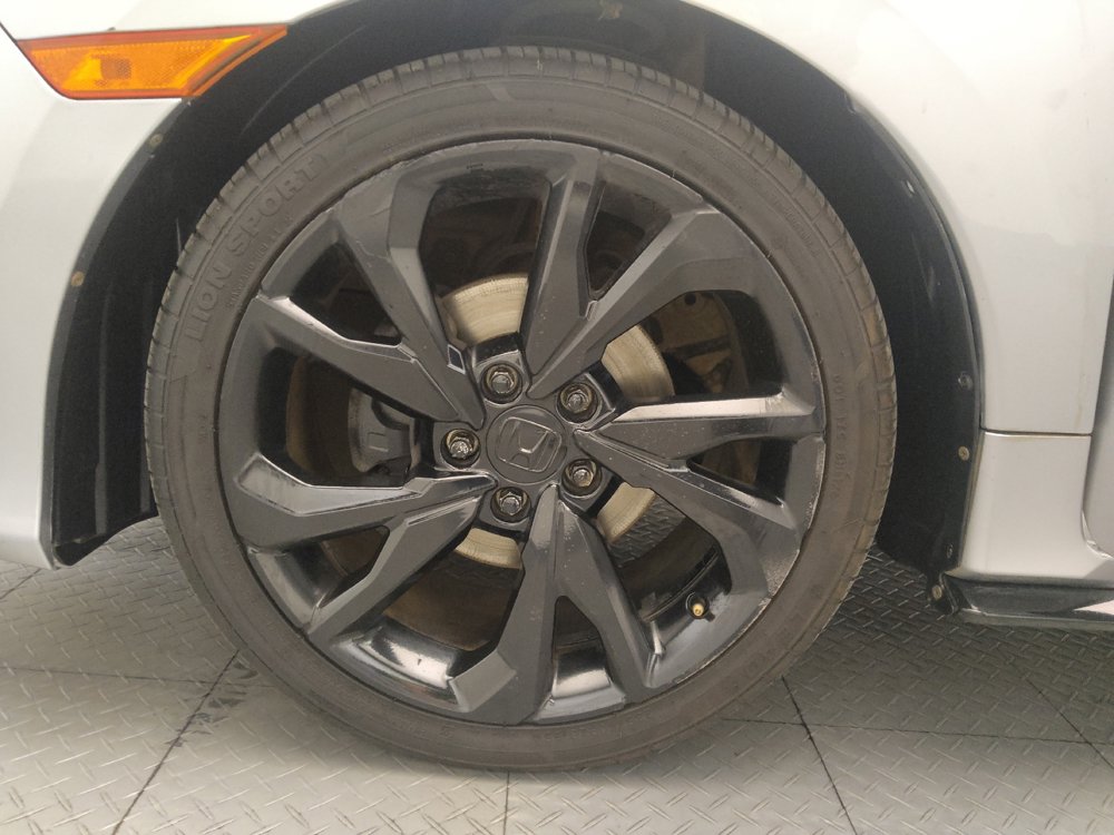 Used 2018 Honda Civic Sport image 31