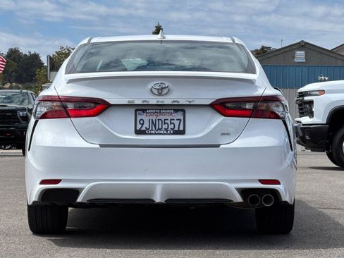 Used 2024 Toyota Camry SE w/ Convenience Package FWD image 7