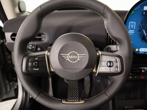 New 2025 MINI Cooper S image 4