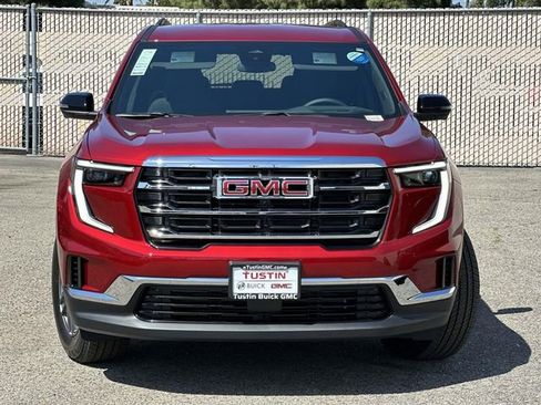 New 2025 GMC Acadia Elevation image 2