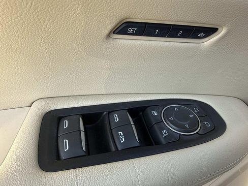 Used 2018 Cadillac XT5 Premium Luxury image 19