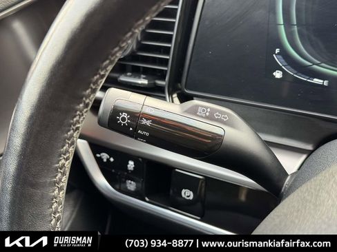 Used 2023 Kia Sportage EX image 19