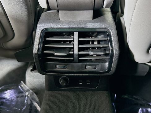 Certified 2025 Audi Q3 2.0T Premium w/ Convenience Package image 23