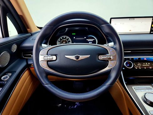 Used 2024 Genesis GV80 3.5T w/ Advanced Package image 18