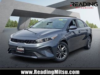 Used 2024 Kia Forte LXS video 1