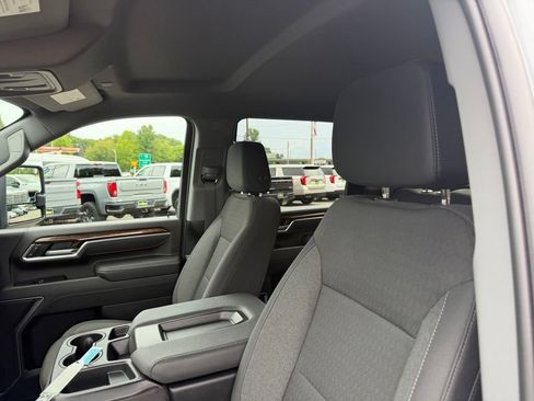 Used 2026 GMC Sierra 3500 SLE w/ SLE Value Package AWD/4WD image 10