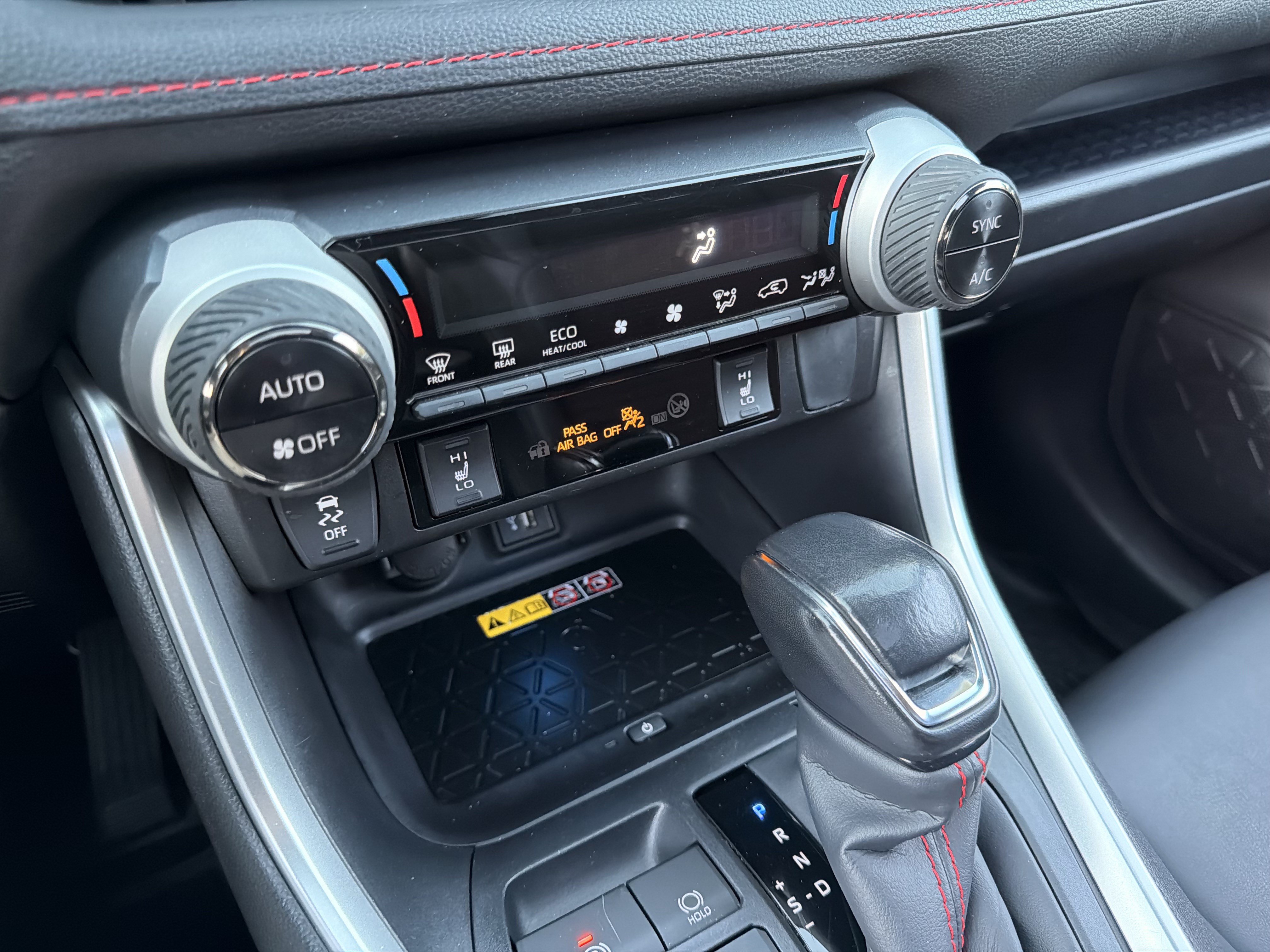 Used 2023 Toyota RAV4 XSE w/ Weather Package AWD/4WD image 22