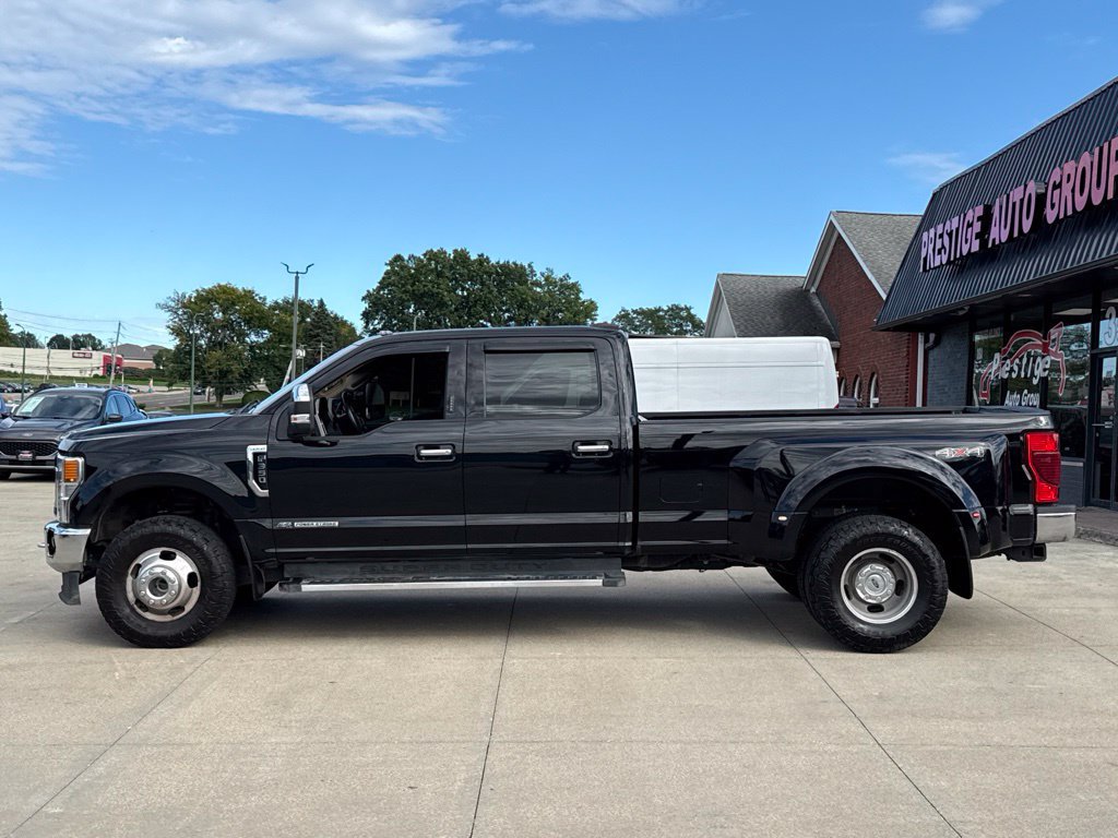 Used 2022 Ford F350 Lariat w/ Chrome Package AWD/4WD image 3