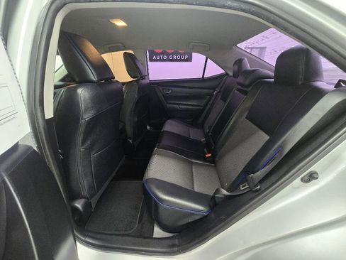 Used 2017 Toyota Corolla SE FWD image 14