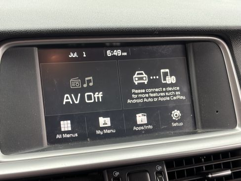 Used 2020 Kia Optima LX FWD image 6