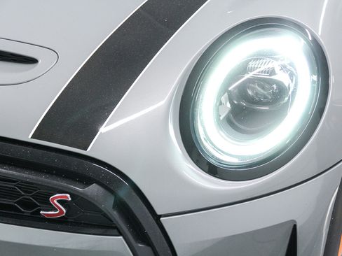 Certified 2023 MINI Cooper S FWD image 10