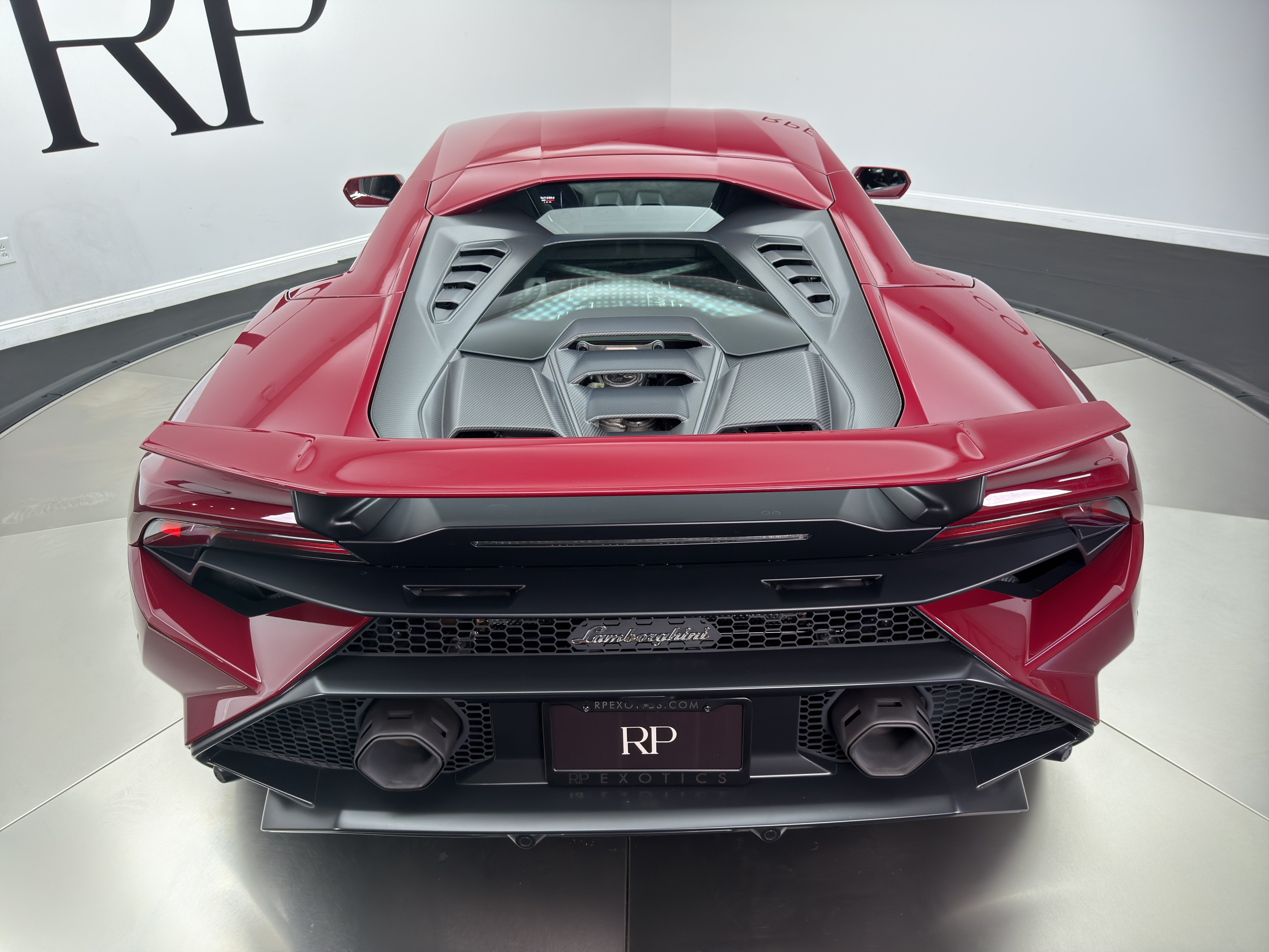 Used 2023 Lamborghini Huracan Tecnica RWD image 11