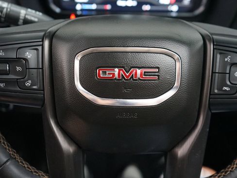Used 2022 GMC Yukon AT4 image 20