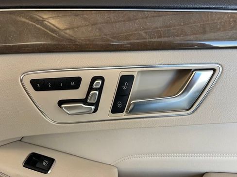 Used 2016 Mercedes-Benz E 350 Sedan image 51