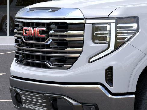 New 2026 GMC Sierra 1500 SLT w/ SLT Premium Package AWD/4WD image 13