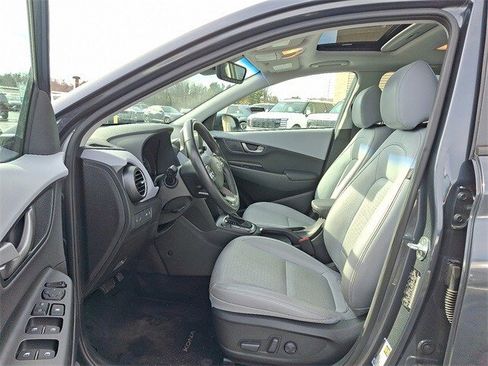 Certified 2021 Hyundai Kona Limited w/ Cargo Package image 13