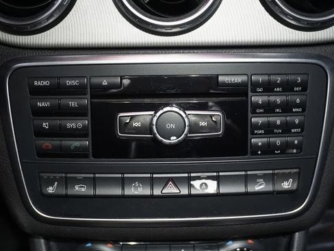 Used 2015 Mercedes-Benz GLA 250 4MATIC image 28