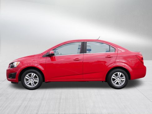 Used 2013 Chevrolet Sonic LT FWD image 4