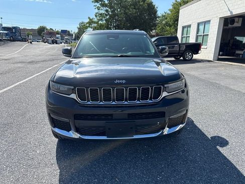 Used 2021 Jeep Grand Cherokee L Limited AWD/4WD image 9