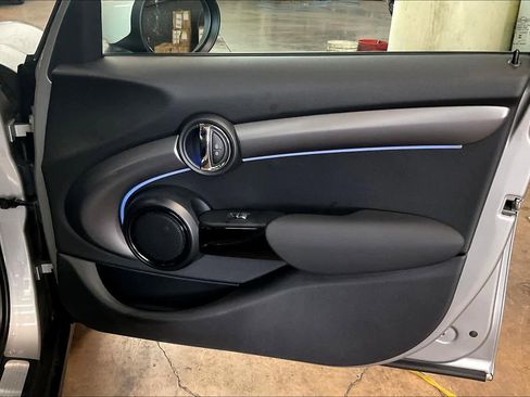 Used 2024 MINI Cooper S image 28