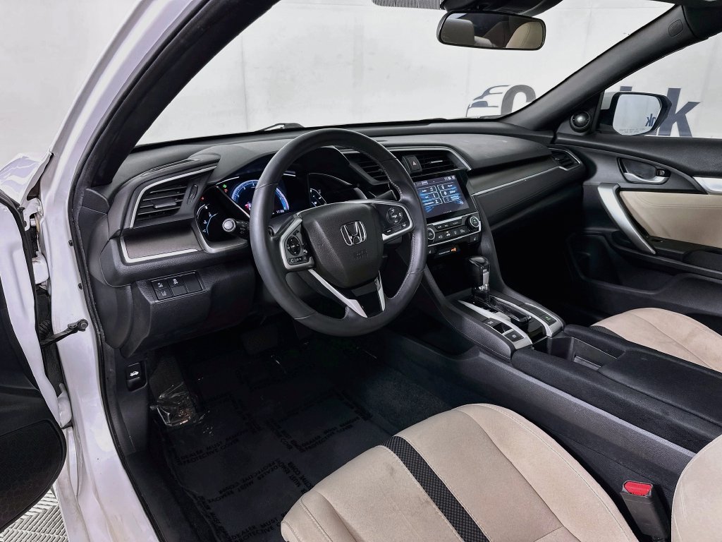 Used 2020 Honda Civic EX image 10