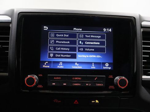 Used 2024 Nissan Frontier SV image 25