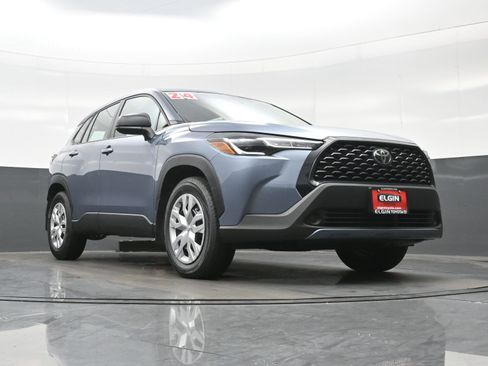 Used 2024 Toyota Corolla Cross L image 24