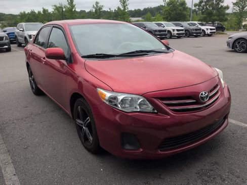 Used 2013 Toyota Corolla LE w/ Protection Pkg FWD image 3