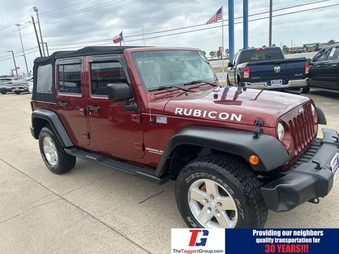 Used 2010 Jeep Wrangler Unlimited Rubicon w/ Trailer Tow Group image 8