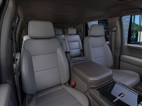 New 2026 GMC Yukon Elevation image 16
