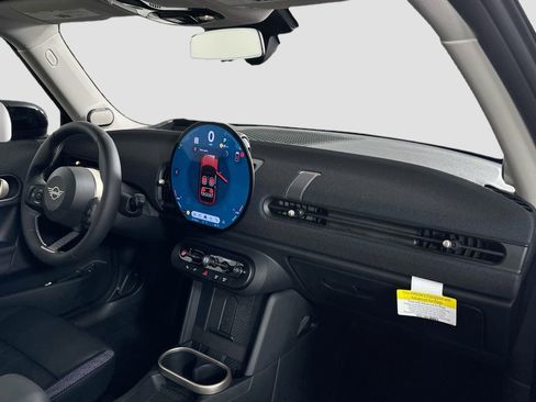 Certified 2025 MINI Cooper S image 30