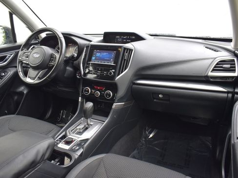 Used 2020 Subaru Forester Premium AWD/4WD image 13