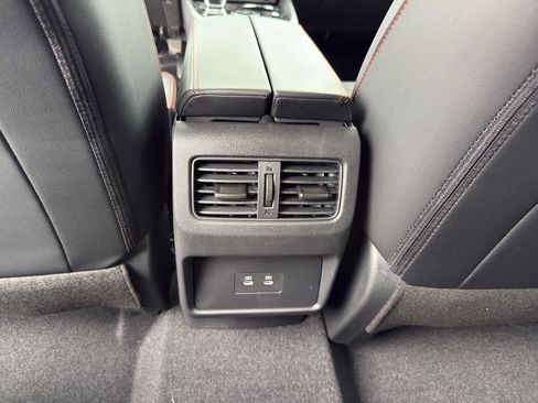 New 2026 Nissan Rogue SV AWD/4WD image 30