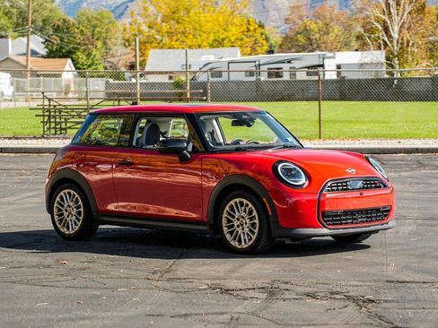 Used 2025 MINI Cooper S image 3