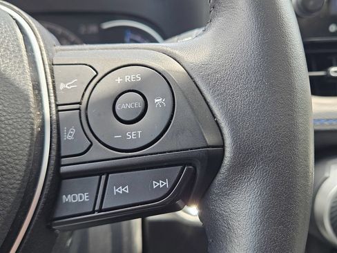 Used 2022 Toyota RAV4 XSE AWD/4WD image 31