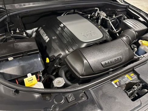Used 2023 Dodge Durango R/T w/ Tow 'N Go Package AWD/4WD image 31