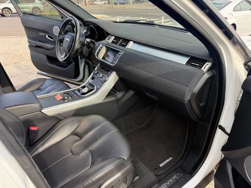 Used 2013 Land Rover Range Rover Evoque Pure Premium image 13