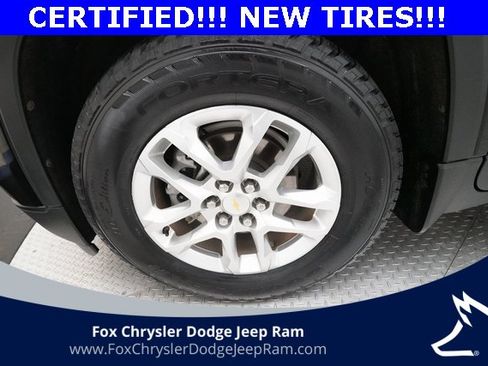 Used 2021 Chevrolet Traverse LS image 26