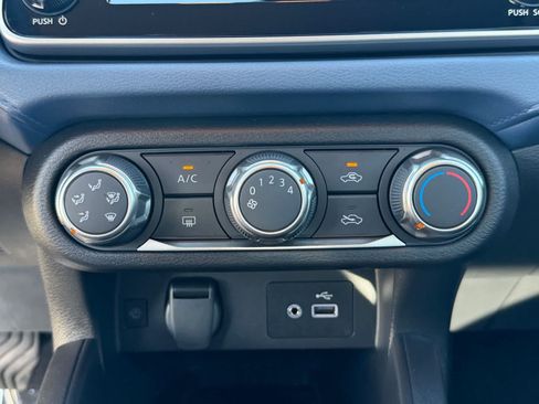 Certified 2025 Nissan Versa SV w/ Trunk Package FWD image 22