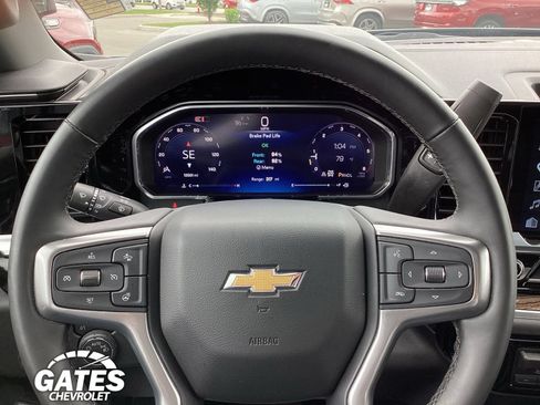 Used 2026 Chevrolet Silverado 1500 LT AWD/4WD image 23