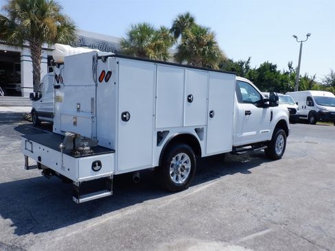 Used 2020 Ford F350 XLT AWD/4WD image 7