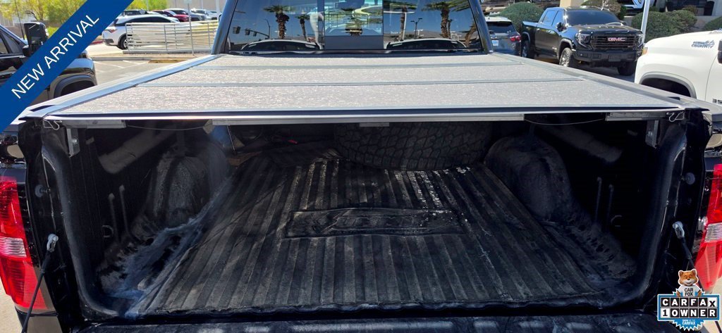 Used 2015 GMC Sierra 2500 Denali w/ Duramax Plus Package AWD/4WD image 8