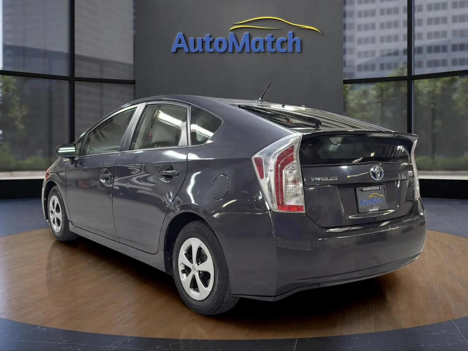 Used 2014 Toyota Prius Two FWD image 8