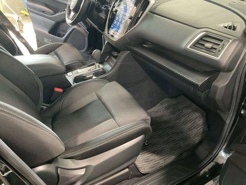 Used 2024 Subaru Ascent Premium w/ Convenience Package image 19