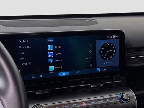 Certified 2025 Hyundai Kona SEL image 15