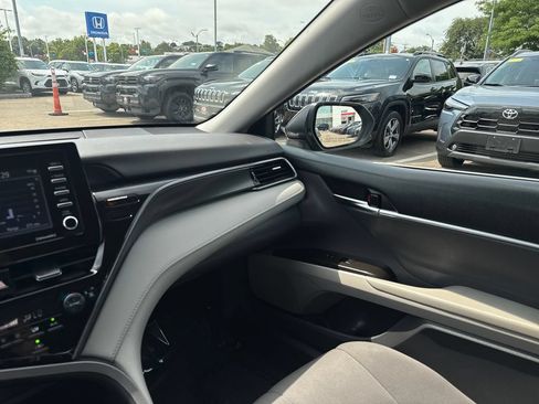 Used 2023 Toyota Camry LE FWD image 28